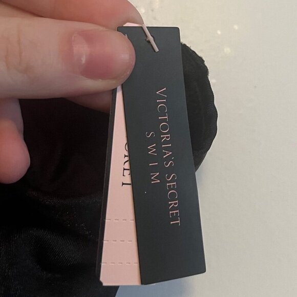 Victoria’s Secret Black Swim Bikini Top - Tie Front - NWT - Picture 4 of 6